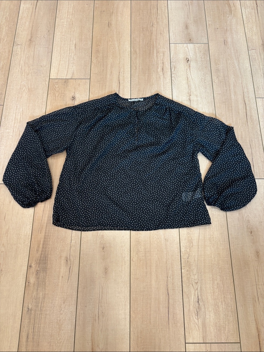 Abercrombie & Fitch Black and White Polka Dot Blouse